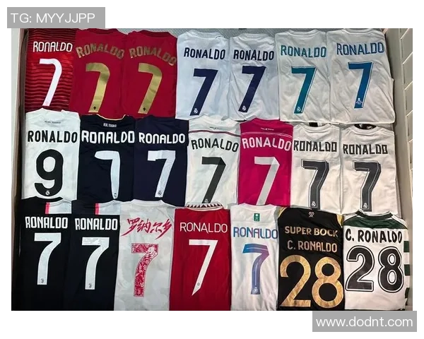 2003年退役足球明星的辉煌岁月与传奇故事回顾