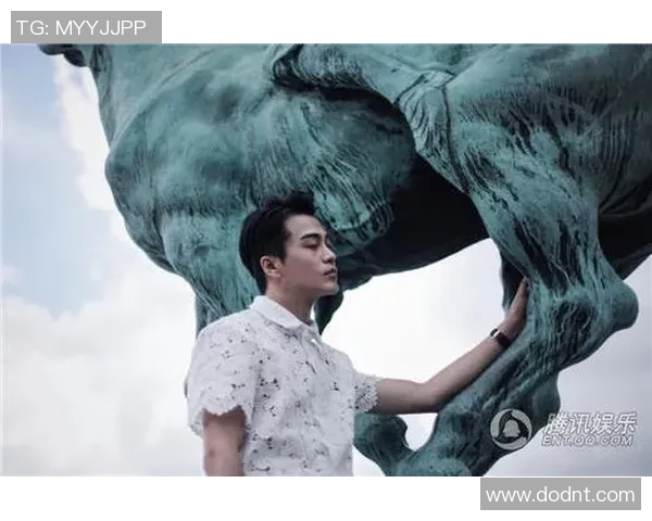 优雅与力量的结合最绅士的足球明星如何在绿茵场上展现风度与魅力